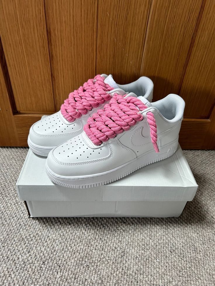 Air Force 1"Weiß/Rosa Spitze"